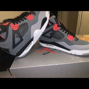 Brand New Jordan 4’s Infrared